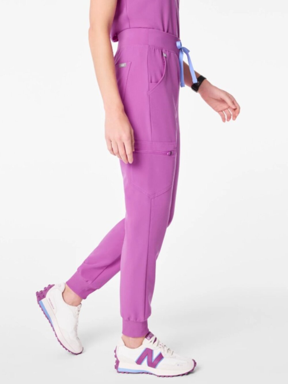 FIGS Ultraberry High Waisted Zamora Jogger Scrub Pants Medium NWOT Limited Color - Picture 2 of 14